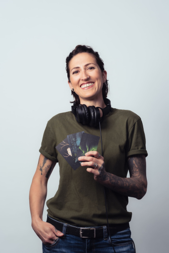 Kelly  Sharratt